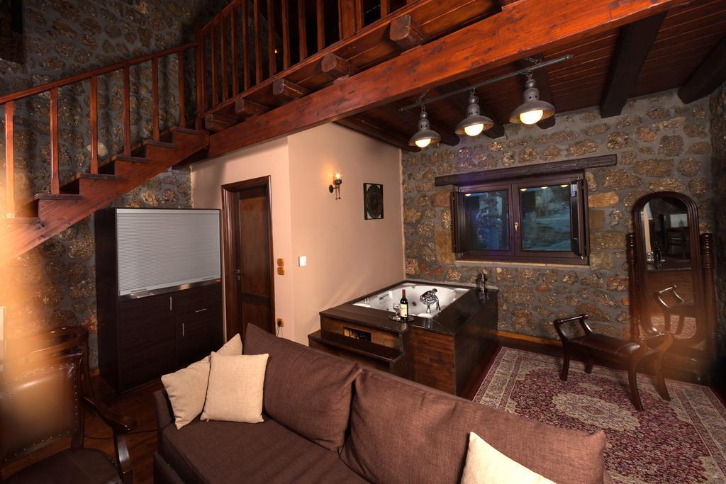 Pera Alonia Guest House Като-Трикала-Коринтия Номер фото
