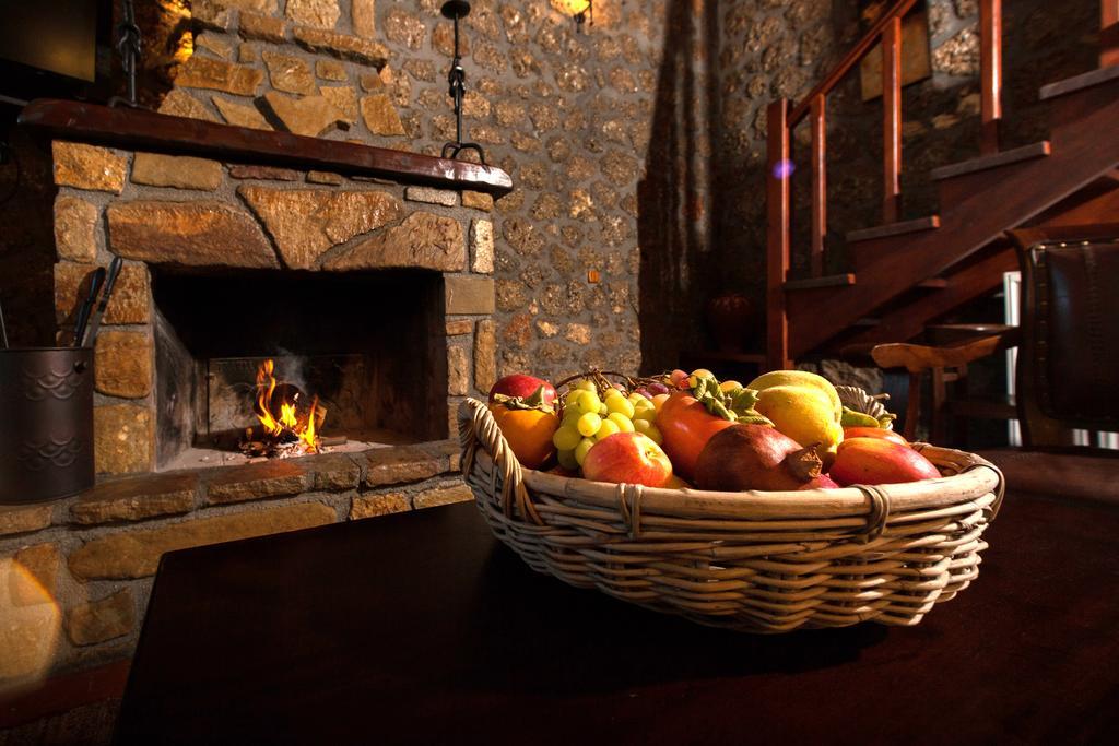 Pera Alonia Guest House Като-Трикала-Коринтия Экстерьер фото